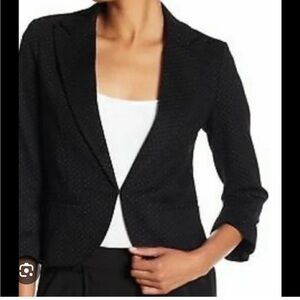 Amanda & Chelsea like new Women's Black Blazer ruffle sleeves Blazer size size 8